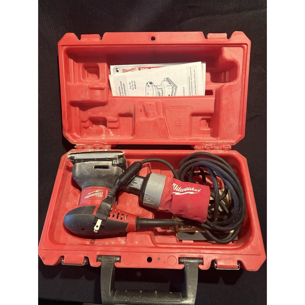 Milwaukee 1/4 Sheet Palm Sander 6020-21 With Case Corded Electric Red